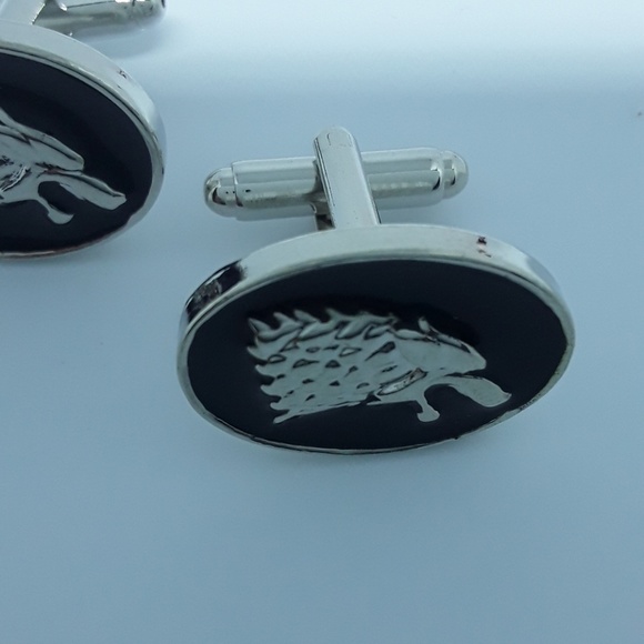 Game of Thrones Stark Cuff Links Winter is Coming - Picture 4 of 5